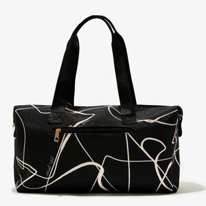 Mali + Lili Signature Abstract Print Weekender Bag - Black/Ivory NWOT